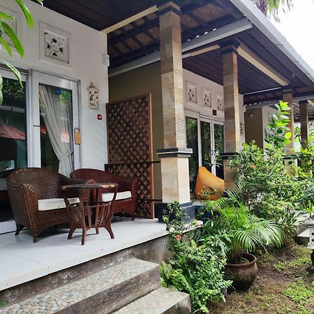Dalum Homestay Amed Esterno foto