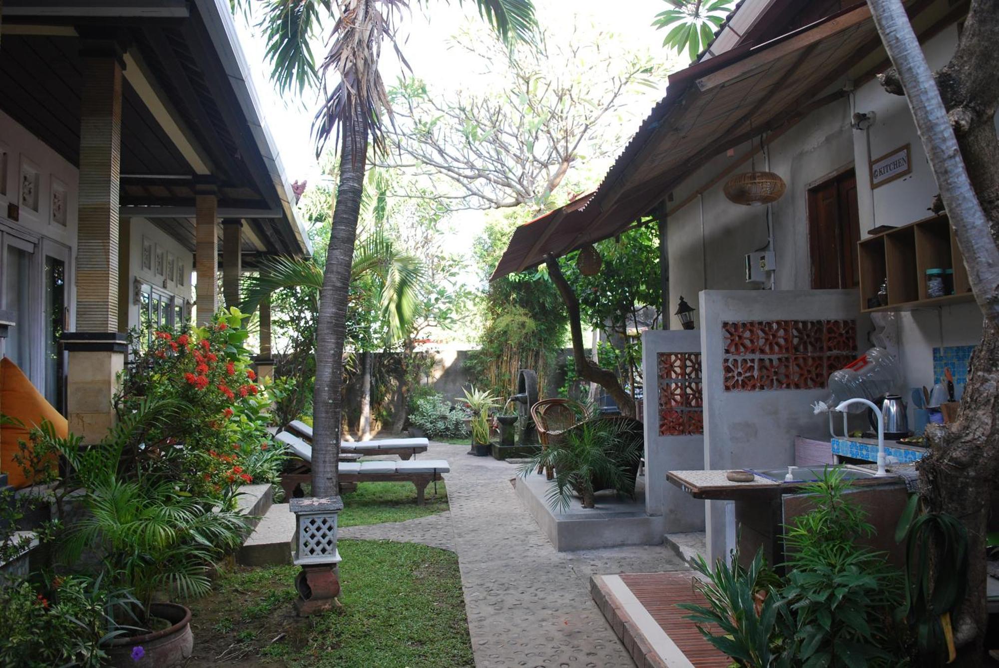 Dalum Homestay Amed Esterno foto