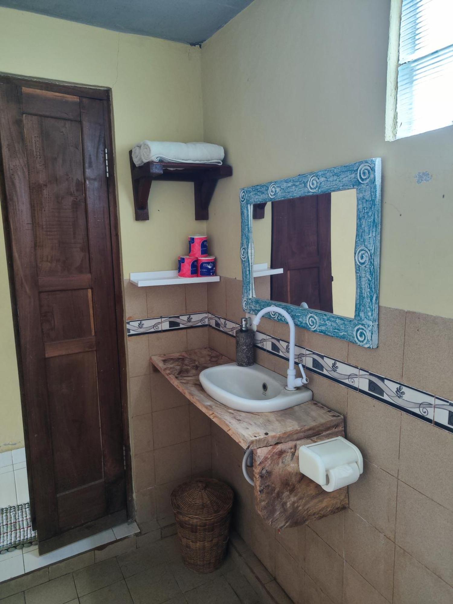 Dalum Homestay Amed Esterno foto